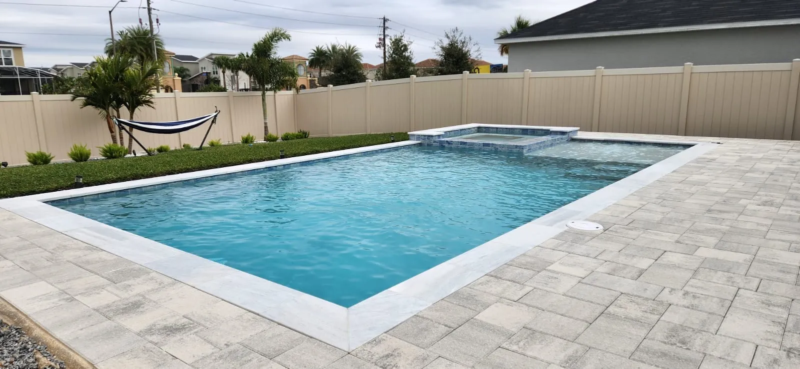 Overpool Avenue Orlando — featured view