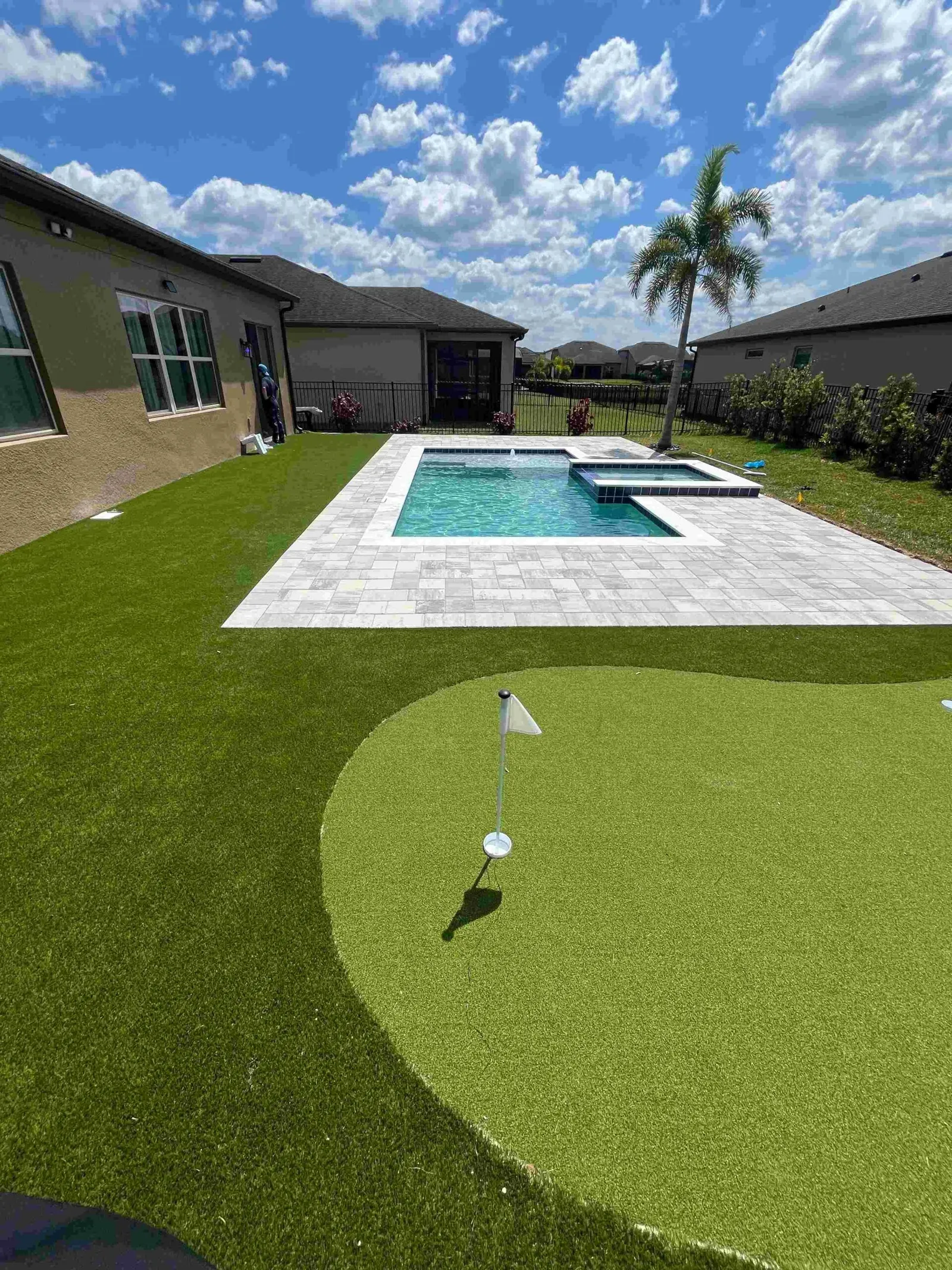 Golf — featured view