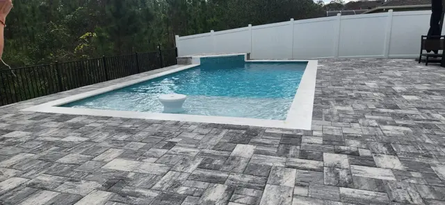 Bradleigh Drive photo 4